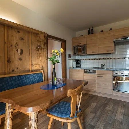 Christine דירה *